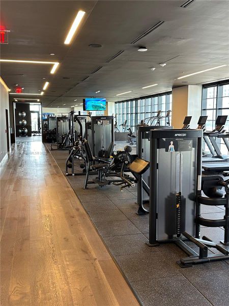 Community amenities in , Miami (Image 35).