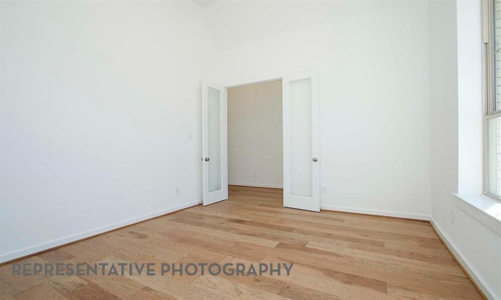 Spacious, unfurnished interior of a new home in Star Trail, Prosper (Image 26).
