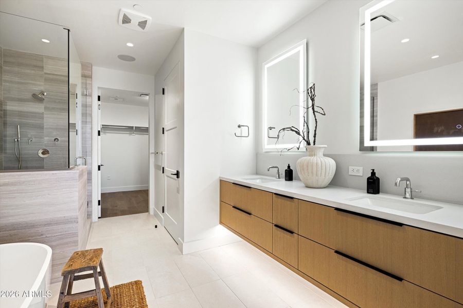 26-4849 N Camelback Rdg Dr a304, Scottsd