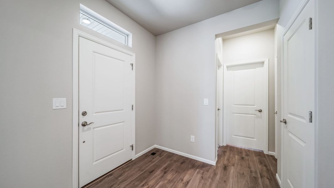Spacious, unfurnished interior of a new home in The Reserve at Green Valley Ranch, Aurora (Image 20).