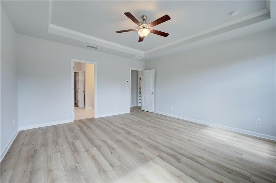Spacious, unfurnished interior of a new home in Hamilton Lakes, Lawrenceville (Image 21).