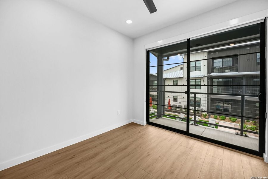Spacious, unfurnished interior of a new home in , New Braunfels (Image 21).