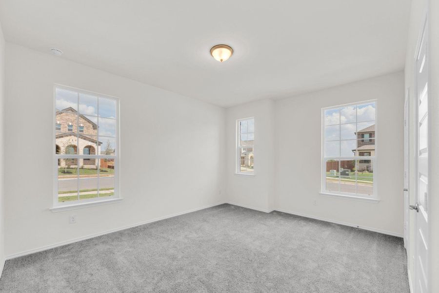 Spacious, unfurnished interior of a new home in Salerno - Classic Collection, Round Rock (Image 31). Spacious, unfurnished interior of a new home in Salerno - Classic Collection, Round Rock (Image 31).