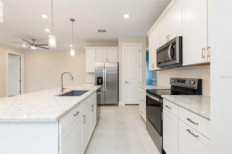 Furnished interior view inside a new home in , Bradenton (Image 10).