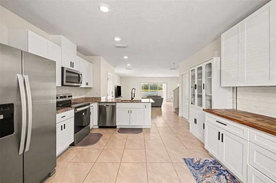 Furnished interior view inside a new home in , Edgewater (Image 6).