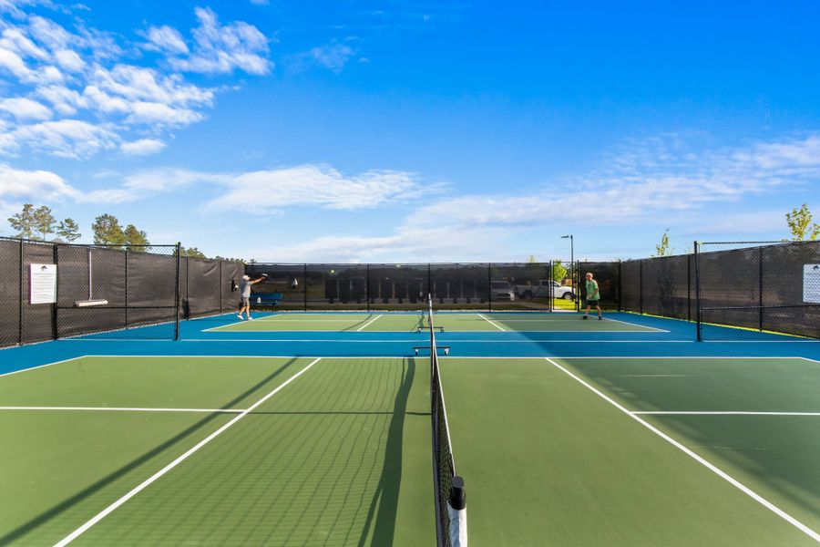 Community amenities associated with the The Laurel by Chesapeake Homes in Heritage Park at Longs, Longs (Image 10).