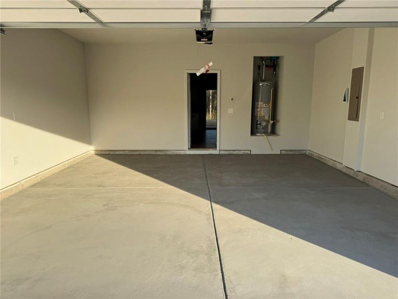 Exterior details and patio area of a home in Ellorie Estates, Dawsonville (Image 15).