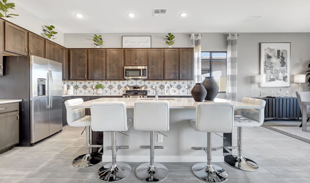 Breakfast bar in kitchen