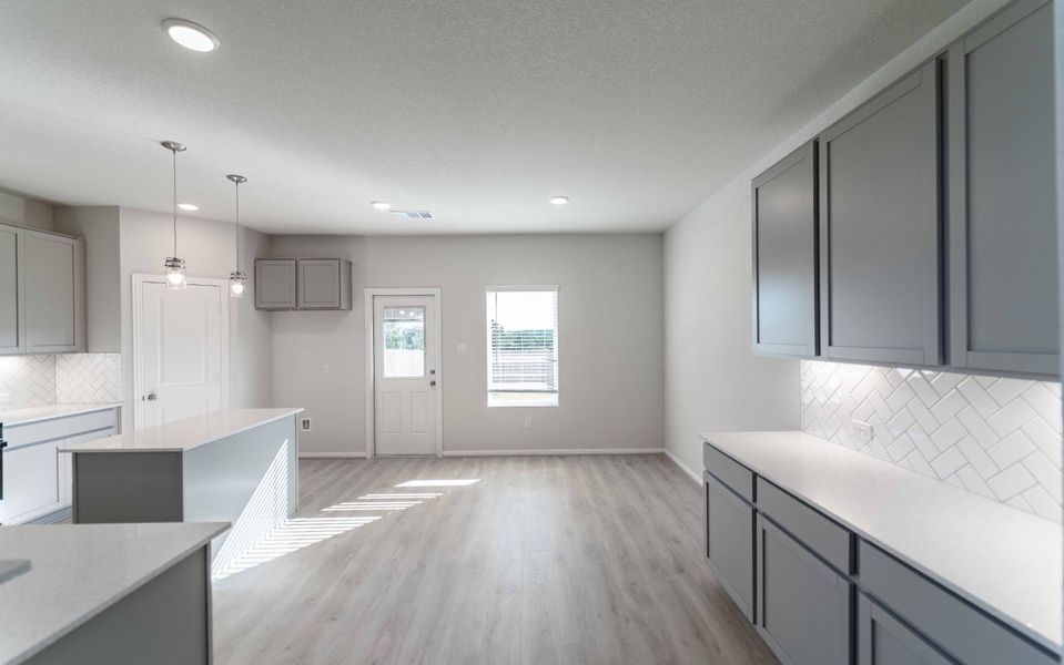 Furnished interior view inside a new home in Paramount, Kyle (Image 5).