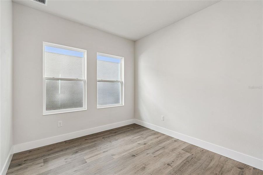 Spacious, unfurnished interior of a new home in Persimmon Park - Garden Series, Wesley Chapel (Image 40).