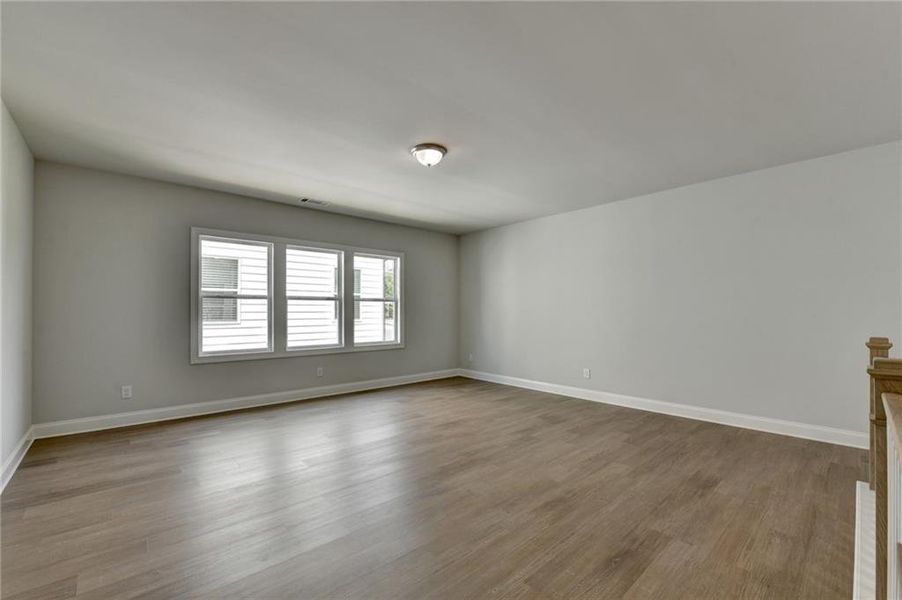 Spacious, unfurnished interior of a new home in , Suwanee (Image 54).