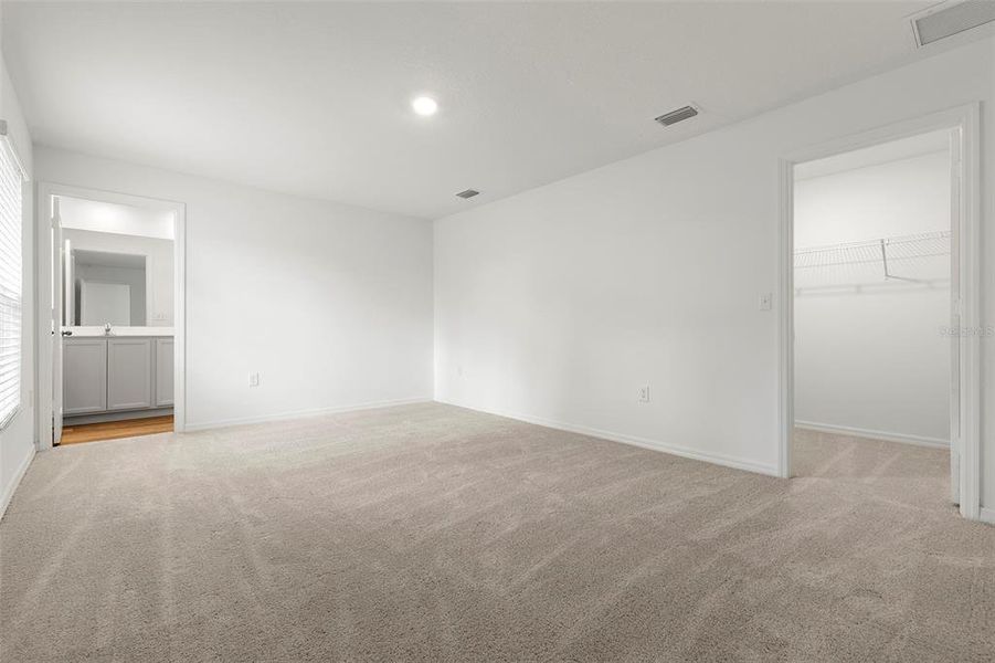 Spacious, unfurnished interior of a new home in Port Charlotte, North Port (Image 19). Spacious, unfurnished interior of a new home in Port Charlotte, North Port (Image 19).