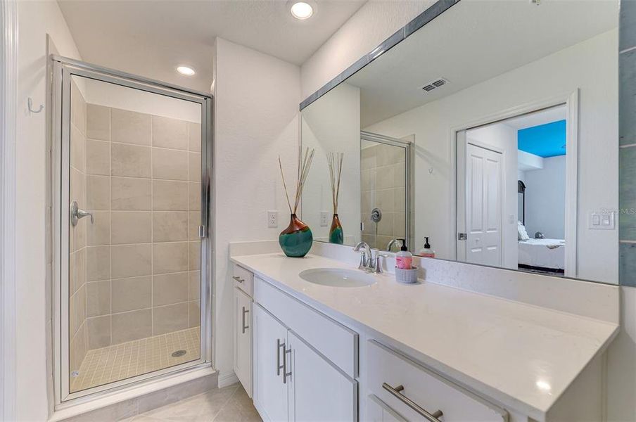 Furnished interior view inside a new home in Wellen Park Golf & Country Club, Venice (Image 39).
