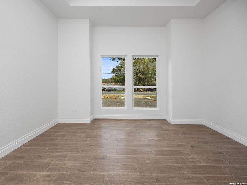 Spacious, unfurnished interior of a new home in , Elmendorf (Image 32).