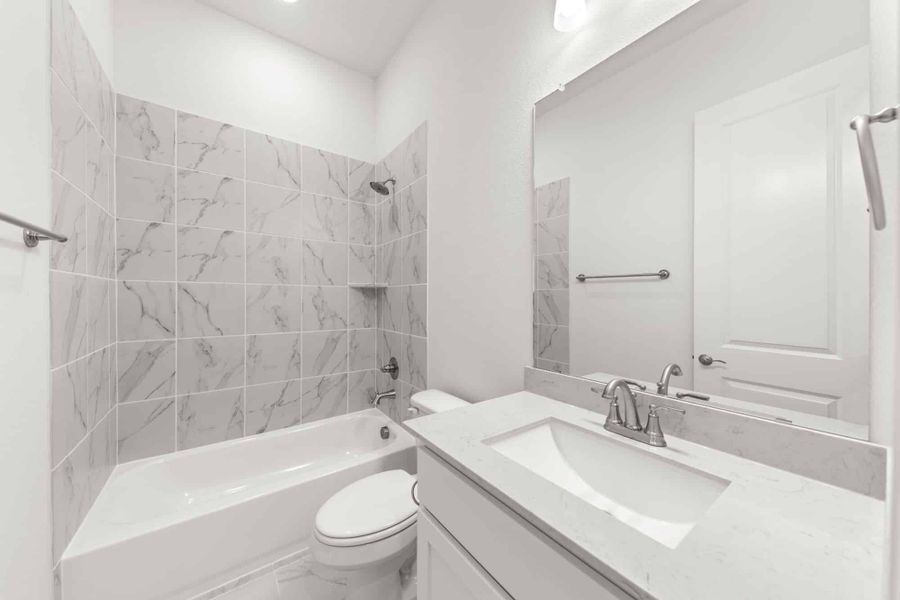 Furnished interior in a model home at Myrtle Creek in Waxahachie (Image 4). Furnished interior in a model home at Myrtle Creek in Waxahachie (Image 4).