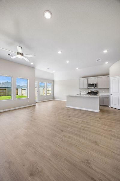 Spacious, unfurnished interior of a new home in Riviera Pines, Huffman (Image 14). Spacious, unfurnished interior of a new home in Riviera Pines, Huffman (Image 14).