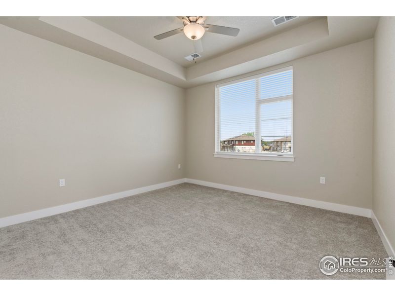 Spacious, unfurnished interior of a new home in , Fort Collins (Image 8).