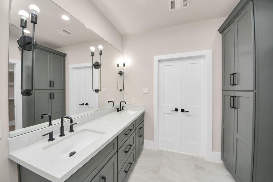 Furnished interior view inside a new home in , Houston (Image 13).