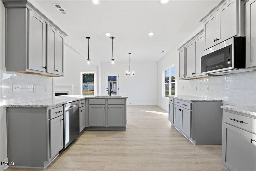 22-105 Brighton St-22