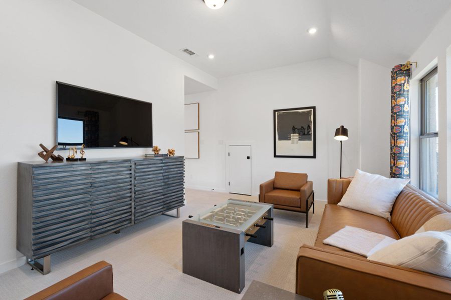 Furnished interior view inside a new home in Highland Village, Georgetown (Image 19).