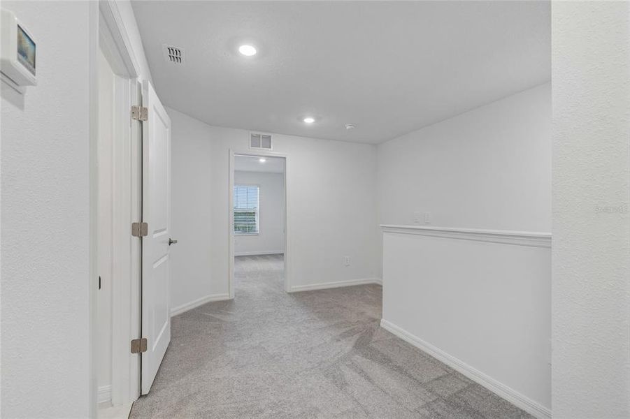 Spacious, unfurnished interior of a new home in , Ruskin (Image 12).