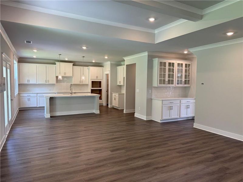 Spacious, unfurnished interior of a new home in Rosewood Lake Estates, Hoschton (Image 39). Spacious, unfurnished interior of a new home in Rosewood Lake Estates, Hoschton (Image 39).