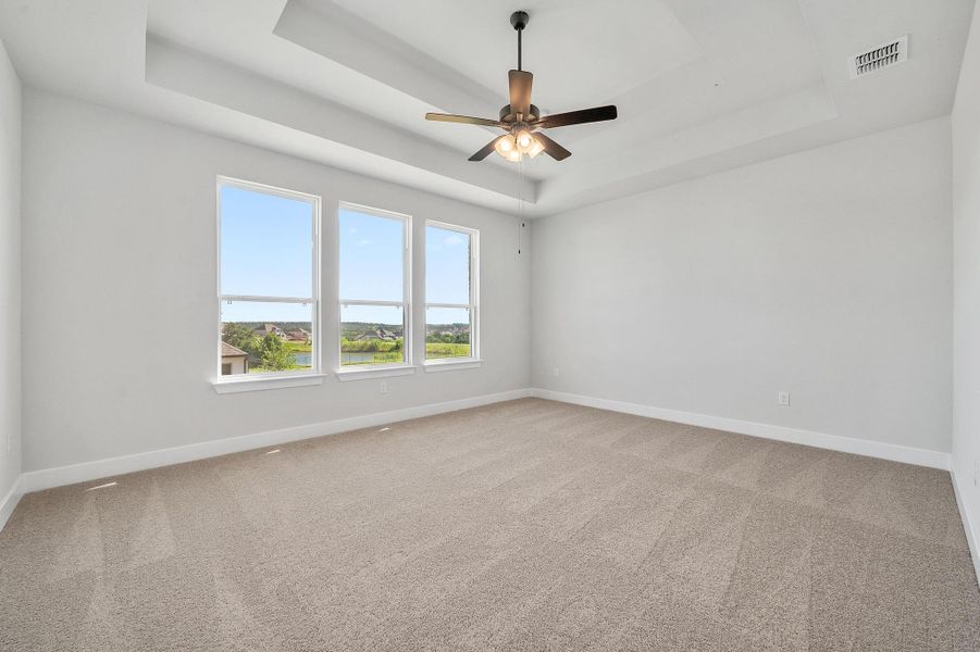 Spacious, unfurnished interior of a new home in Provence, Austin (Image 15).