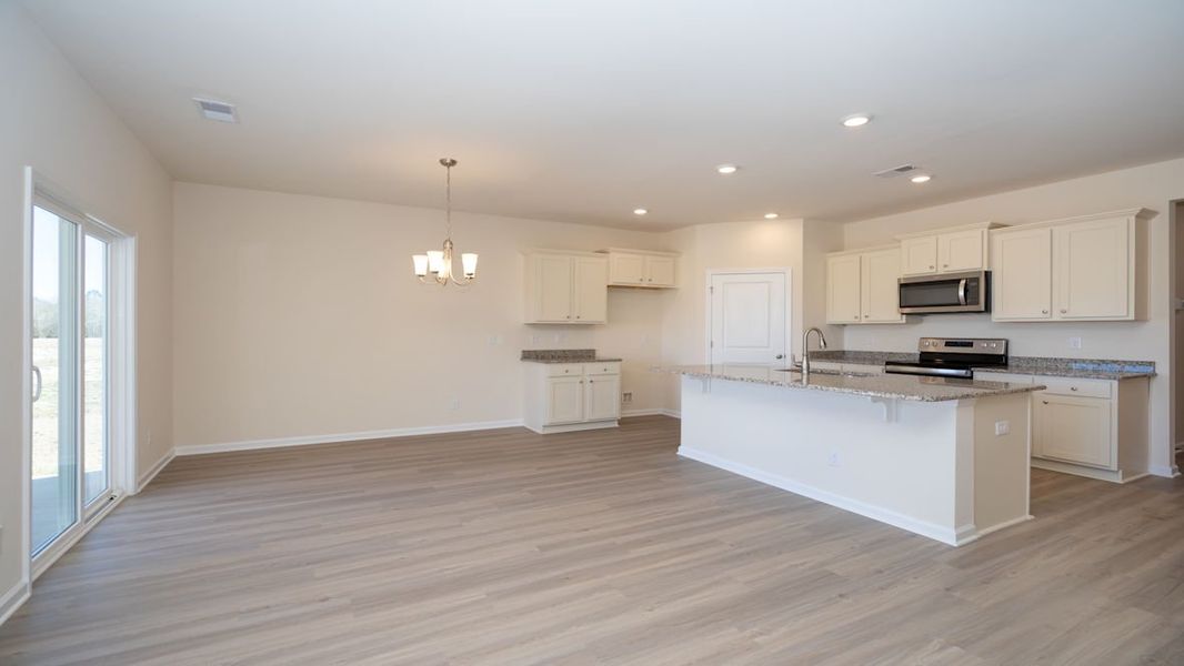 Representative furnished interior of a home built from the CALI by D.R. Horton in Island Green, Myrtle Beach (Image 13).