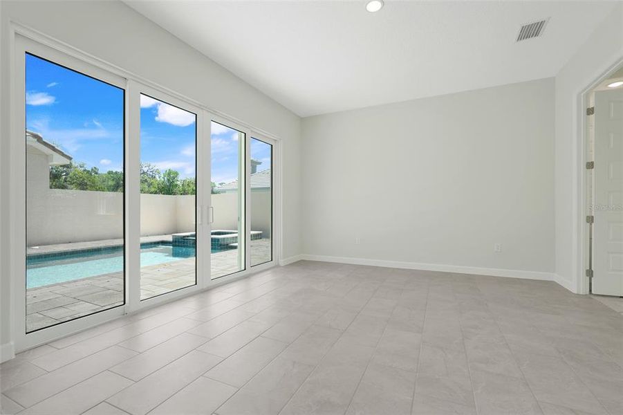 Spacious, unfurnished interior of a new home in Toscana, Palm Coast (Image 30).