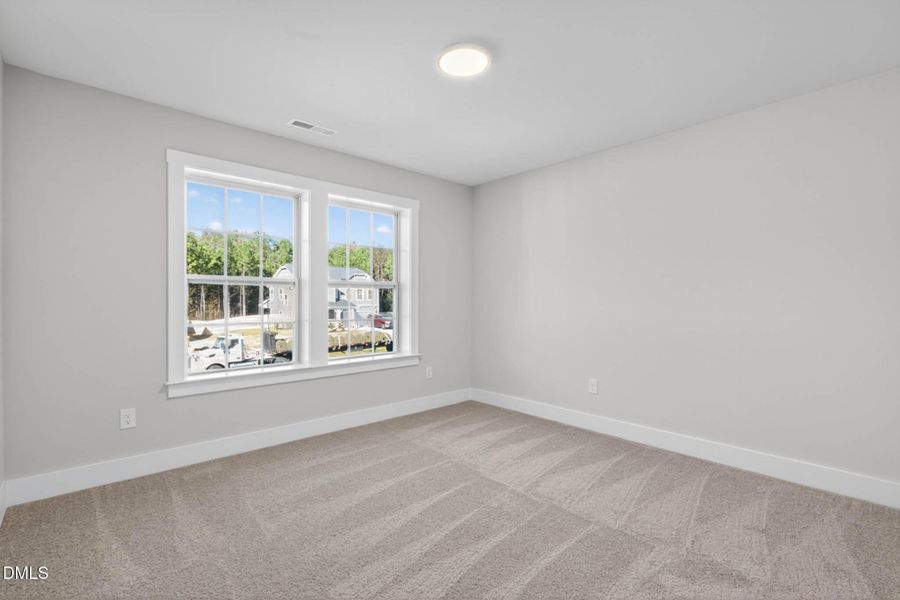 DC 39 Apex Interior-30