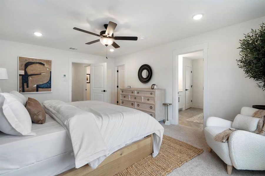 Furnished interior view inside a new home in Lake Park Villas, Wylie (Image 18). Furnished interior view inside a new home in Lake Park Villas, Wylie (Image 18).