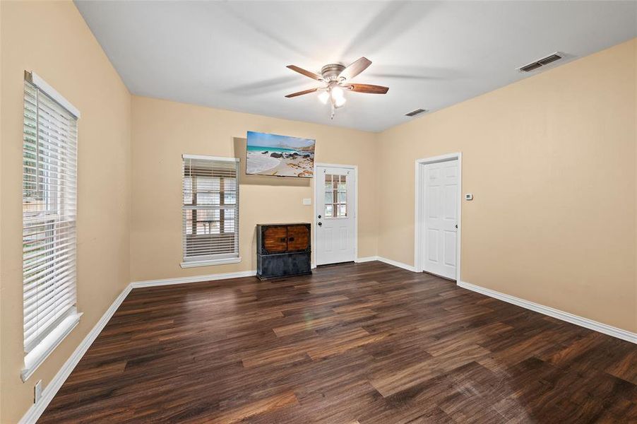 Spacious, unfurnished interior of a new home in , Quitman (Image 6).