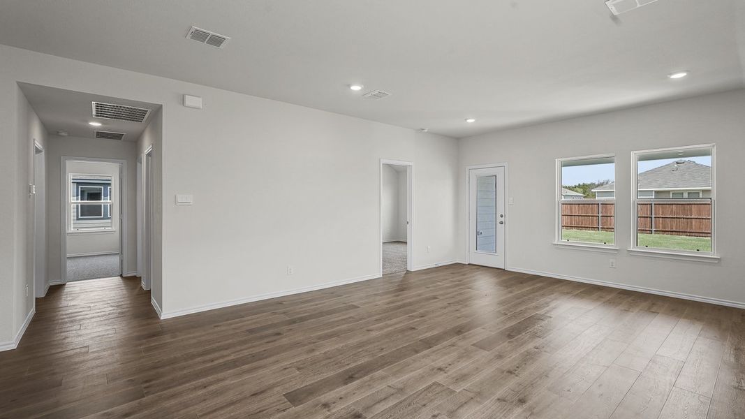 Spacious, unfurnished interior of a new home in Wildwood, Royse City (Image 22). Spacious, unfurnished interior of a new home in Wildwood, Royse City (Image 22).
