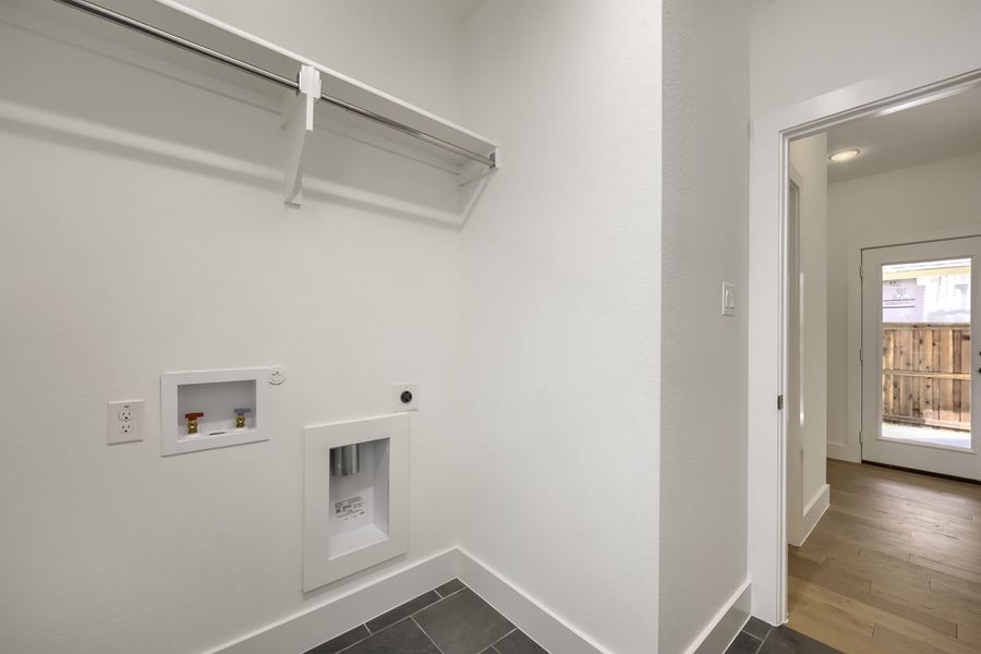 1724 Truro - Laundry Room