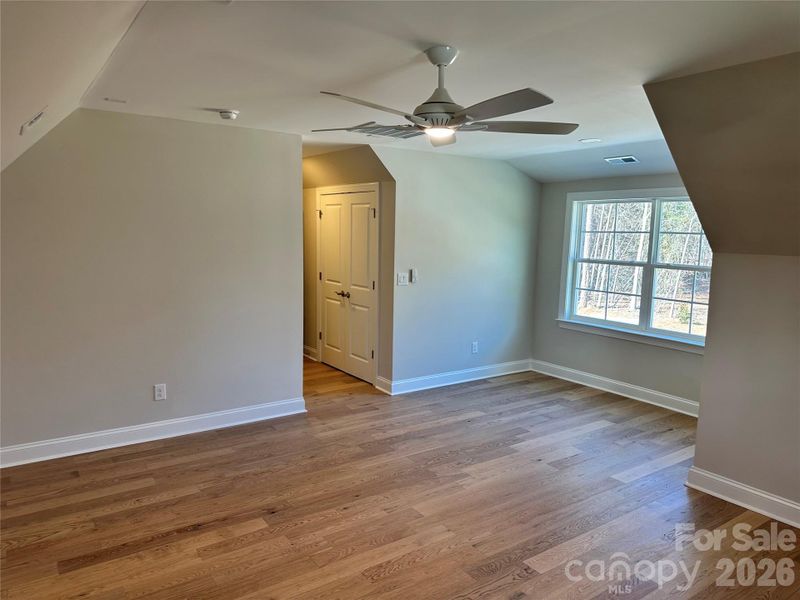 Spacious, unfurnished interior of a new home in , Salisbury (Image 39).