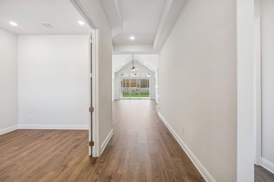 Spacious, unfurnished interior of a new home in Westside Preserve, Midlothian (Image 22).