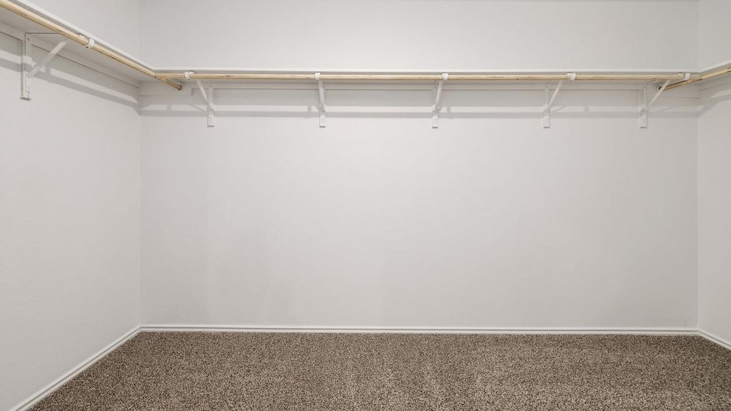 Spacious, unfurnished interior of a new home in Watermill, Uhland (Image 21).