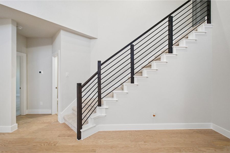 Spacious, unfurnished interior of a new home in Hunters Glen, Jarrell (Image 48).