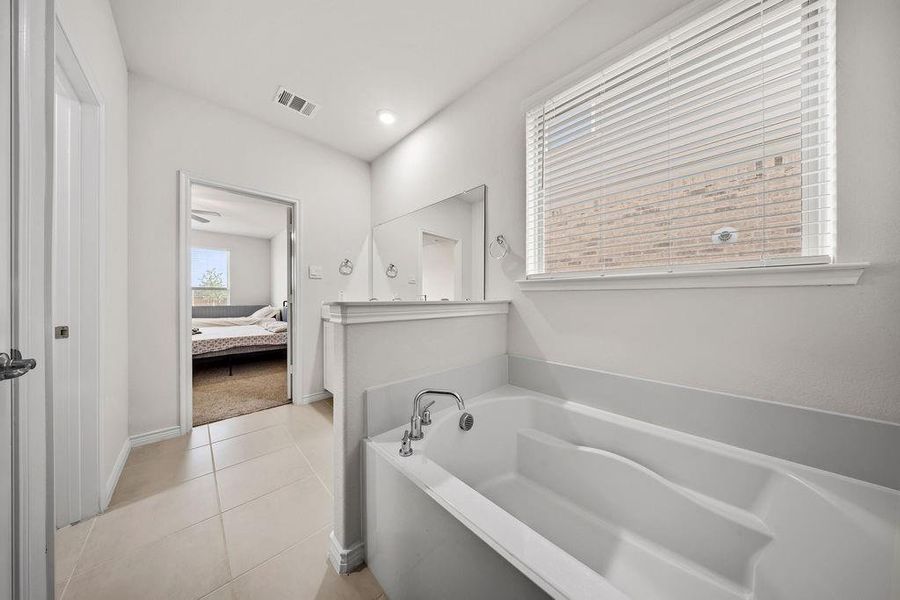 Furnished interior view inside a new home in , Aubrey (Image 13).
