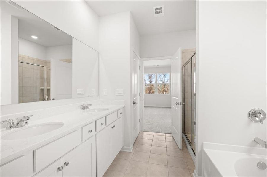 Furnished interior view inside a new home in Falcon Landing, Gainesville (Image 10).