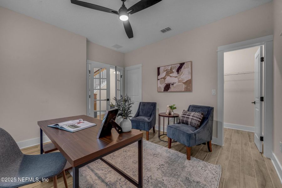 Furnished interior view inside a new home in , Jacksonville (Image 19).