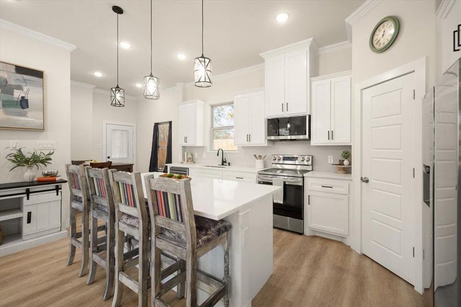 Furnished interior view inside a new home in , Granbury (Image 18).