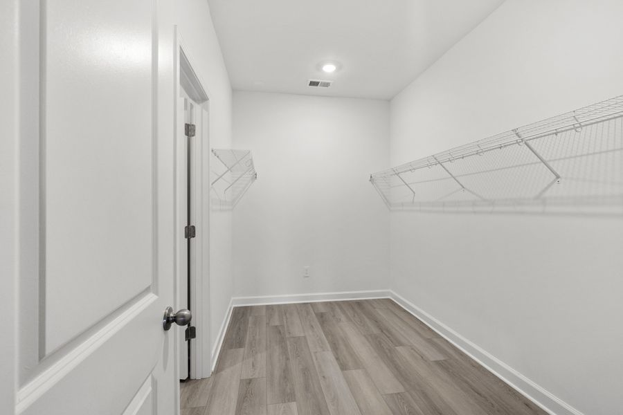 Spacious, unfurnished interior of a new home in Palmetto Place, Longs (Image 14).