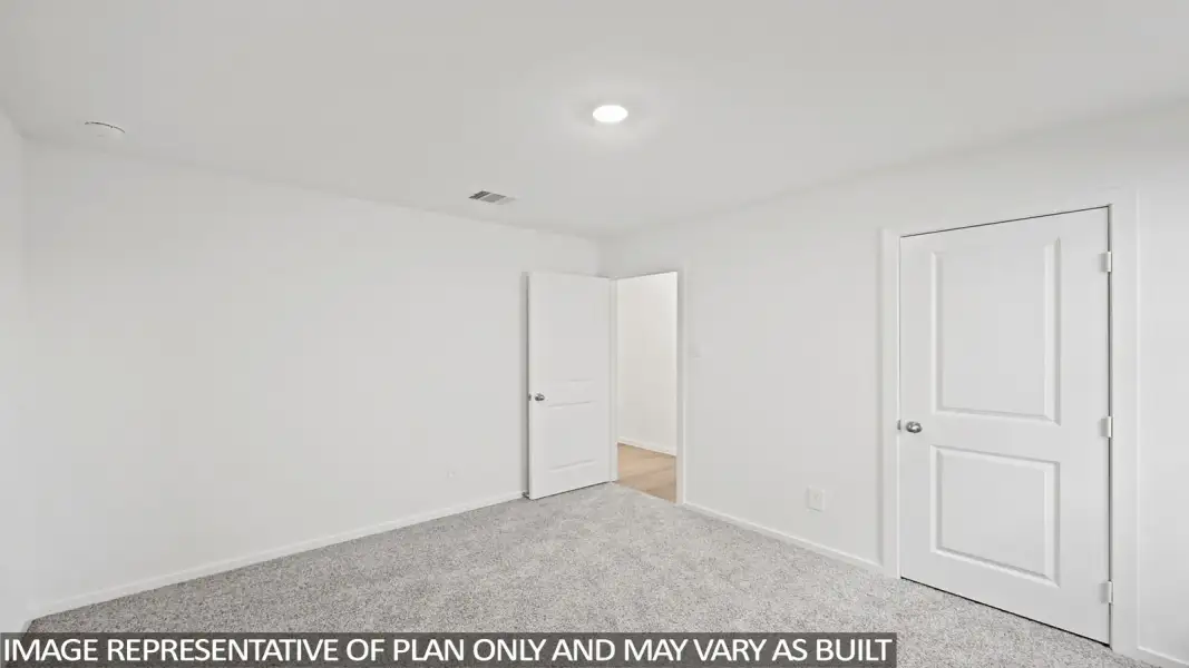 Spacious, unfurnished interior of a new home in Sunterra, Katy (Image 17).