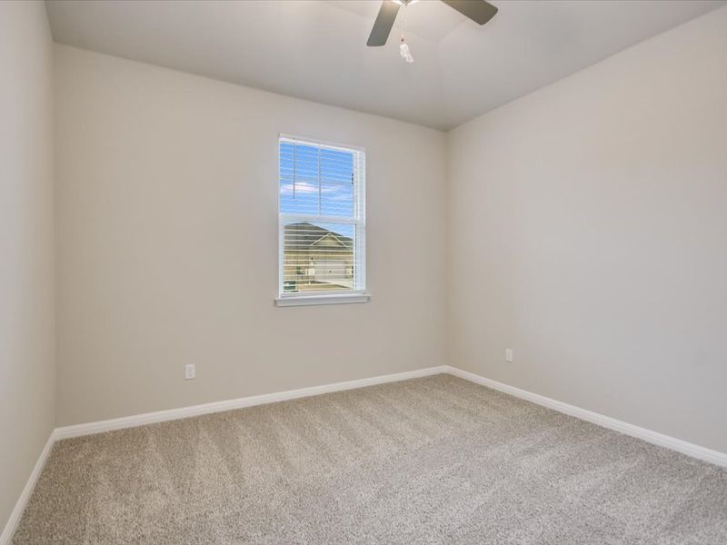 Spacious, unfurnished interior of a new home in Big Sky Ranch - Executive Collection, Dripping Springs (Image 8).