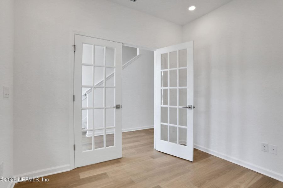 Spacious, unfurnished interior of a new home in Silver Landing at SilverLeaf, St. Augustine (Image 37). Spacious, unfurnished interior of a new home in Silver Landing at SilverLeaf, St. Augustine (Image 37).