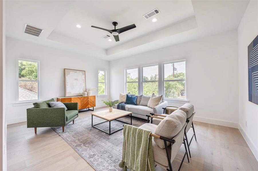 Furnished interior view inside a new home in , Dallas (Image 34).