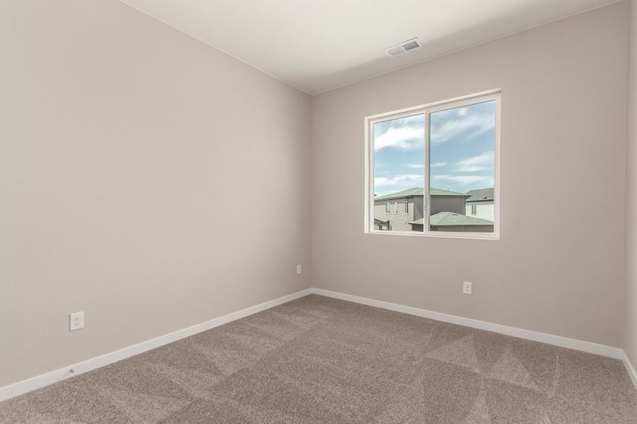 Spacious, unfurnished interior of a new home in Painted Prairie, Aurora (Image 17).