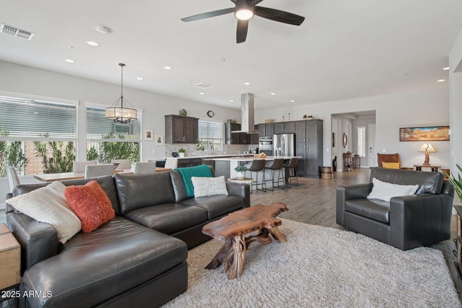 9-web-or-mls-W Montansoro Ln-S2708-007 9-web-or-mls-W Montansoro Ln-S2708-007