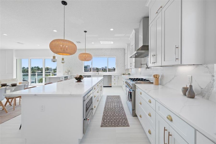 Furnished interior view inside a new home in , Treasure Island (Image 18).